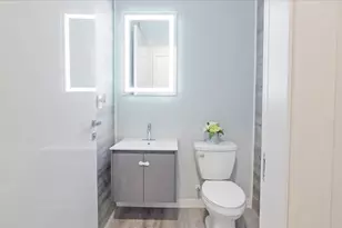 19329 NE 8th Ct, Miami, FL 33179 - Photo 15