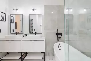 19329 NE 8th Ct, Miami, FL 33179 - Photo 21