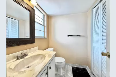 2515 NE 2nd Court #315, Boynton Beach, FL 33435 - Photo 9