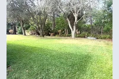 614 NE Muskrat Run, Port Saint Lucie, FL 34983 - Photo 5