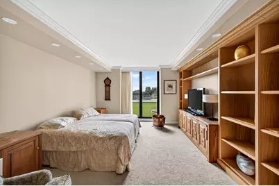 5500 Collins Avenue #302, Miami Beach, FL 33140 - Photo 29