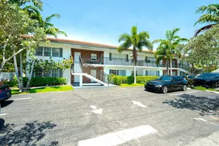 201 SW 7th St, Boca Raton, FL 33432 - Photo 1