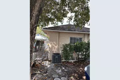 518 S E Street, Lake Worth Beach, FL 33460 - Photo 3