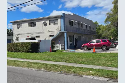 602 NW 1st Street, Dania Beach, FL  - Photo 5