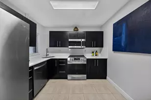 8565 W Boca Glades Blvd, Boca Raton, FL 33434 - Photo 23