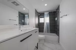 836 SW 13th Ct, Pompano Beach, FL 33060 - Photo 7
