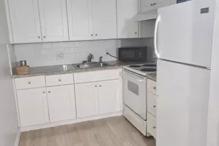 643 W Durham, Deerfield Beach, FL 33442 - Photo 5