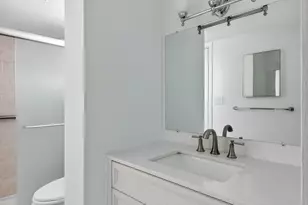 3550 NE 169th St, North Miami Beach, FL 33160 - Photo 25