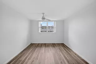 3550 NE 169th St, North Miami Beach, FL 33160 - Photo 17