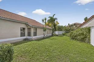 1972 White Coral Way, Wellington, FL 33414 - Photo 37