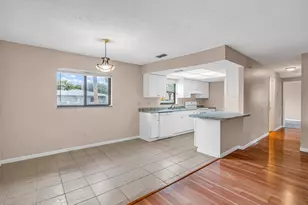 151 Cape Coral Parkway W, Cape Coral, FL 33914 - Photo 5