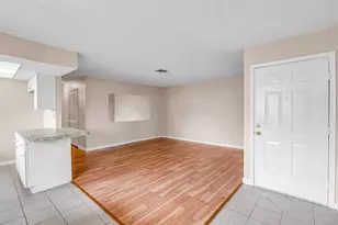 151 Cape Coral Parkway W, Cape Coral, FL 33914 - Photo 7