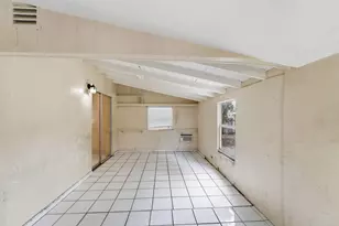 1201 NE 206th St, Miami, FL 33179 - Photo 25