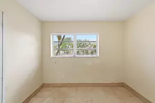 1201 NE 206th St, Miami, FL 33179 - Photo 19