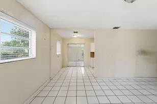 1201 NE 206th St, Miami, FL 33179 - Photo 9