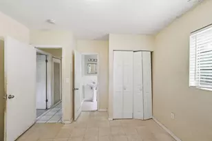 1201 NE 206th St, Miami, FL 33179 - Photo 15