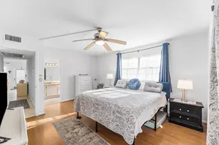 2016 Ventnor Crescent, Deerfield Beach, FL 33442 - Photo 11