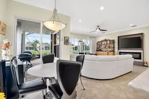 8227 Seahorse Cove Blvd, Lake Worth, FL 33467 - Photo 13