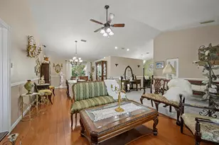 1340 SW 75th Ave, North Lauderdale, FL 33068 - Photo 9