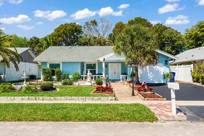 1340 SW 75th Avenue, North Lauderdale, FL 33068 - Photo 3