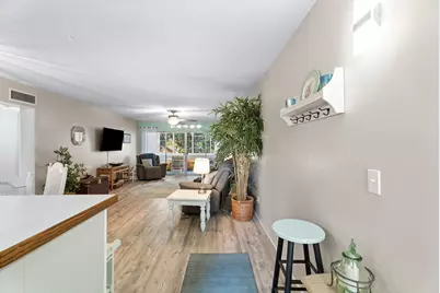 1560 NE 12th Terrace #D9, Jensen Beach, FL 34957 - Photo 7