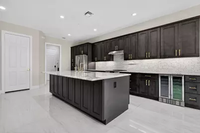 145 Nottingham Place, Boynton Beach, FL 33426 - Photo 9