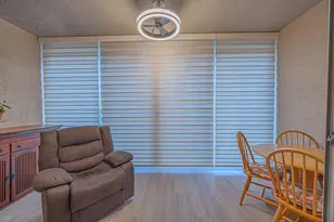 2727 Quaking Leaf Ln, Boynton Beach, FL 33436 - Photo 11