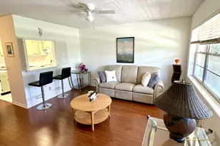 201 Canterbury I, West Palm Beach, FL 33417 - Photo 3