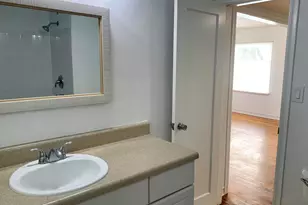 325 NE 21st St, Wilton Manors, FL 33305 - Photo 13