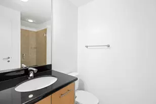 775 NE 4th Ave, Fort Lauderdale, FL 33304 - Photo 9