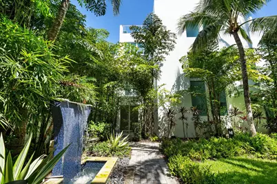 775 NE 4th Avenue #775, Fort Lauderdale, FL 33304 - Photo 3