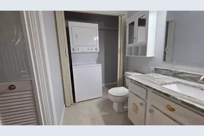 1212 Breezy Way #7h, Sebastian, FL 32958 - Photo 13