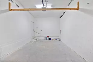 751 SW 11th St, Florida City, FL 33034 - Photo 33