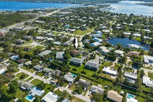 983 NW Spruce Ridge Dr, Stuart, FL 34994 - Photo 41