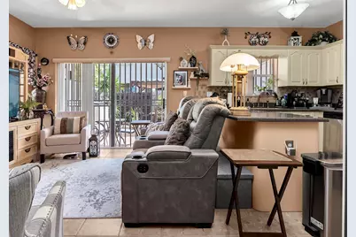 16637 NW 73rd Place, Miami Lakes, FL 33014 - Photo 13