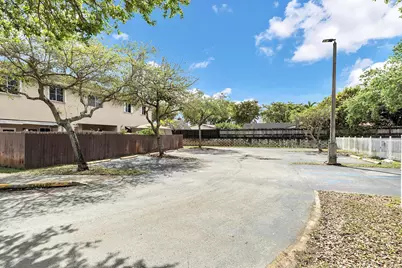 16637 NW 73rd Place, Miami Lakes, FL 33014 - Photo 41