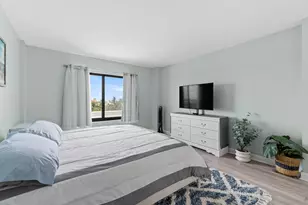 801 S Ocean Dr, Fort Pierce, FL 34949 - Photo 23