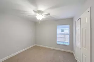 5864 NW Hann Dr, Port Saint Lucie, FL 34986 - Photo 11