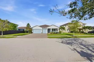 1011 Sweetgrass St, Loxahatchee, FL 33470 - Photo 37