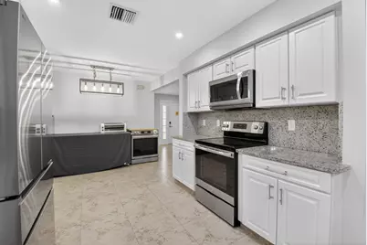 9105 S Boca Gardens Cir S #B, Boca Raton, FL 33496 - Photo 17