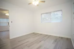 1815 Juno Rd, North Palm Beach, FL 33408 - Photo 9