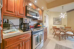 7300 Radice Ct, Lauderhill, FL 33319 - Photo 15