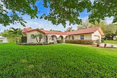 4176 SE Fairway Court, Stuart, FL 34997 - Photo 1