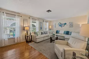 4176 SE Fairway Ct, Stuart, FL 34997 - Photo 7