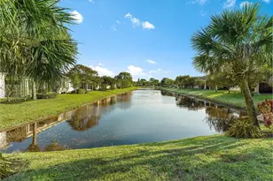 111 Sandcrest Cir, Sebastian, FL 32958 - Photo 3