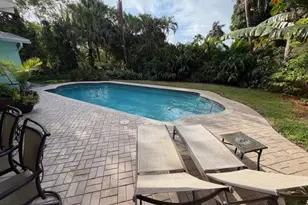 1568 NE 39th St, Oakland Park, FL 33334 - Photo 29