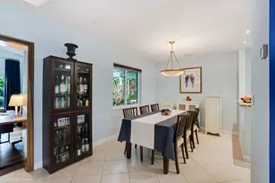 1568 NE 39th St, Oakland Park, FL 33334 - Photo 15