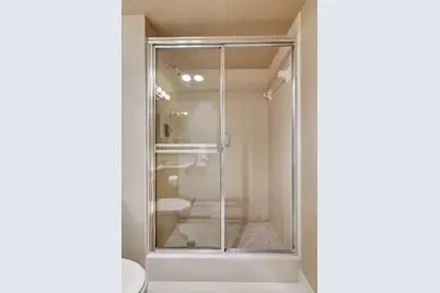 5561 Fairway Park Drive #203, Boynton Beach, FL 33437 - Photo 27