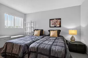 5561 Fairway Park Dr, Boynton Beach, FL 33437 - Photo 29