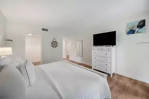 13334 Polo Club Rd, Wellington, FL 33414 - Photo 9